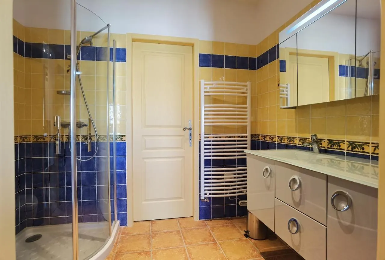 Le Clos Des Consuls タラスコン