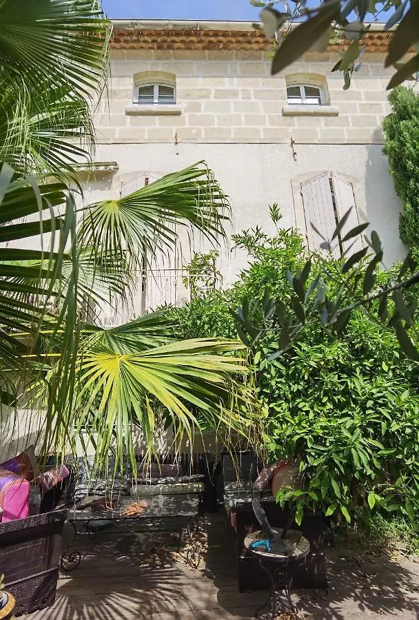 Bed & Breakfast Le Clos Des Consuls Tarascona